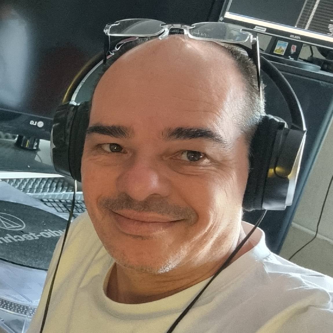 dj_spinyo